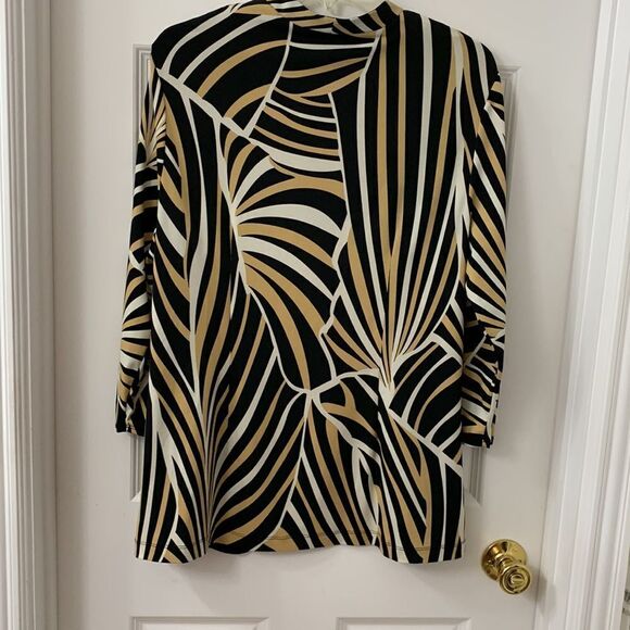 Perceptions New York size 14 open front lightweight jacket w/ruched sleeves - Picture 2 of 7